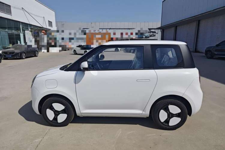 Used CHANGAN Lumin 2022 301km Honey-Sweet Version Left Side