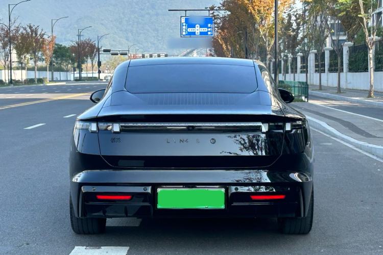 Used Lynk & Co Lynk & Co 10 EM-P 2025 Model 240 Four-Wheel Drive Ultra