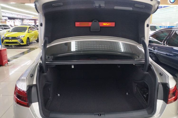 Used Audi A4L 2018 30th Anniversary Edition 40 TFSI Fashion Model