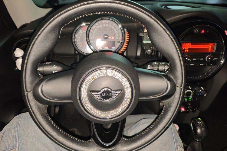 Used MINI 2014 1.2T ONE