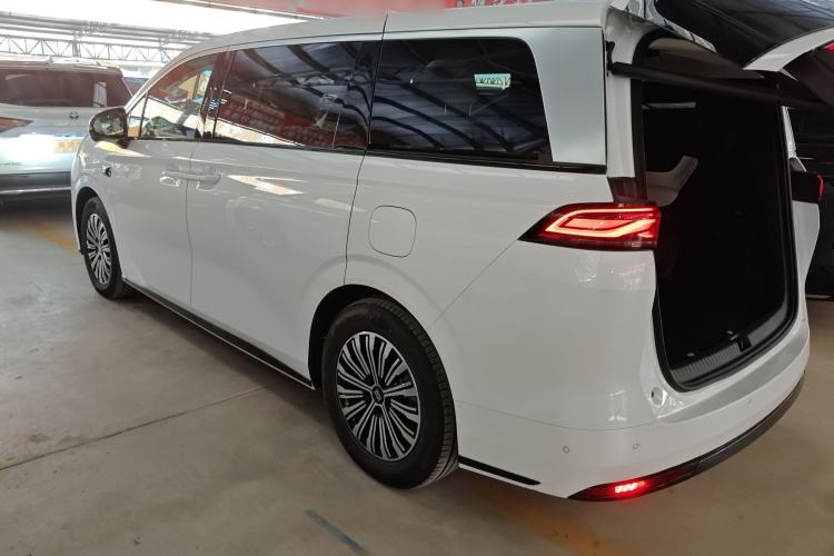 Used BYD Xia 2025 DM-i 1.5T 180km Beyond Edition
