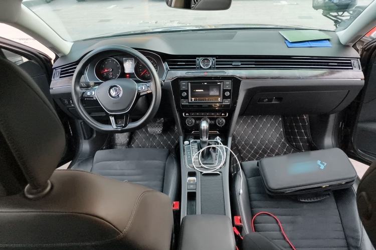 Used Volkswagen Magotan 2018 330TSI DSG Luxury Model