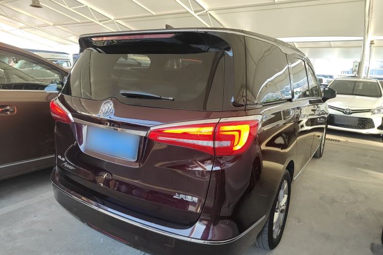 Used Buick GL8 2017 28T Avenir Avia National Emission Standard V