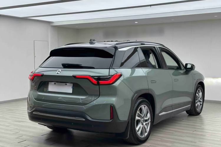 Used Nio ES6 2020 610 km Performance Version Rear Right 45 Deg