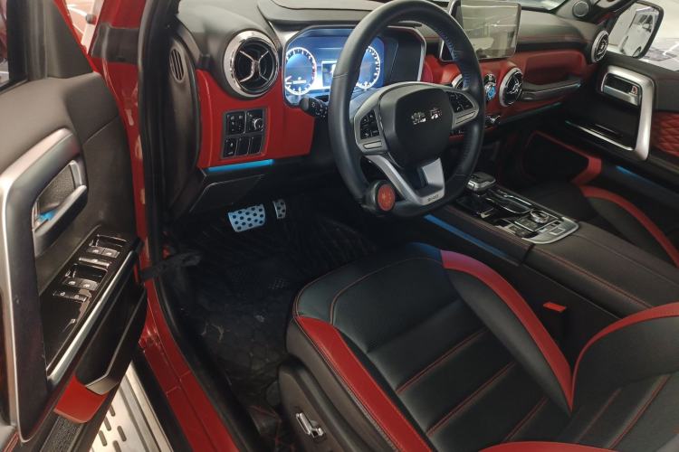 Used BAIC Off-Road BJ40 2020 2.0T Automatic Four-Wheel Drive Urban Hunter Edition Chivalrous Type Driver Seat