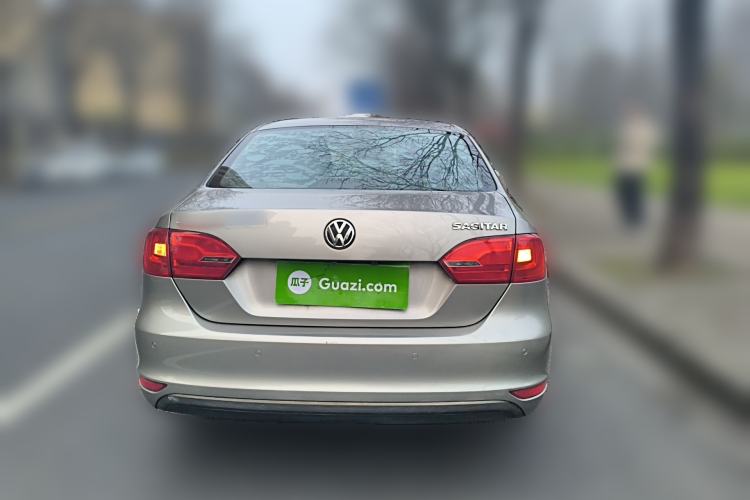 Used Volkswagen Sagitar 2014 Revised Version 1.6L Manual Comfort Edition