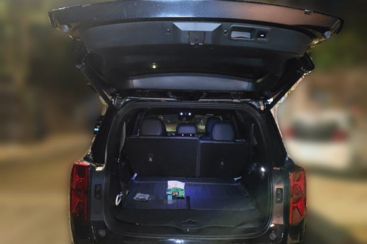 Used GAC Trumpchi GS8 2022 Linghang Series 2.0 TGDI Two-Wheel-Drive Luxury Smart Connectivity Version (7 Seats) Trunk