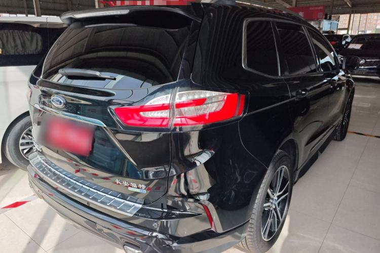 Used Ford Edge 2020 EcoBoost 245 Two-Wheel Drive Titanium 7-Seater
