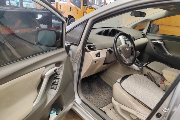 Used Toyota Verso 2012 180V CVT Supreme Edition
