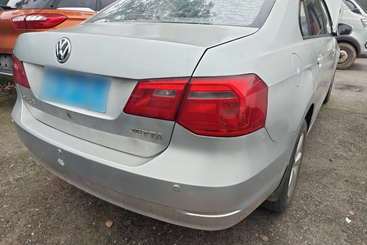 Used Volkswagen Jetta 2015 1.4L Manual Fashion Model