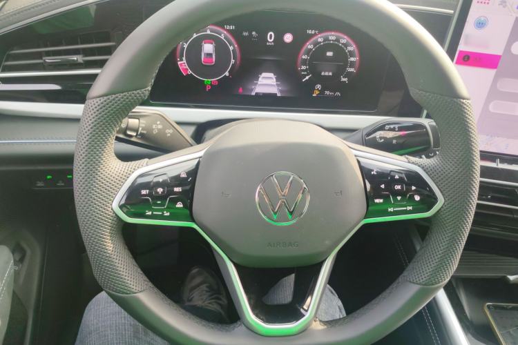 Used Volkswagen Passat 2025 Pro 380TSI Starry Dragon Luxury Edition
