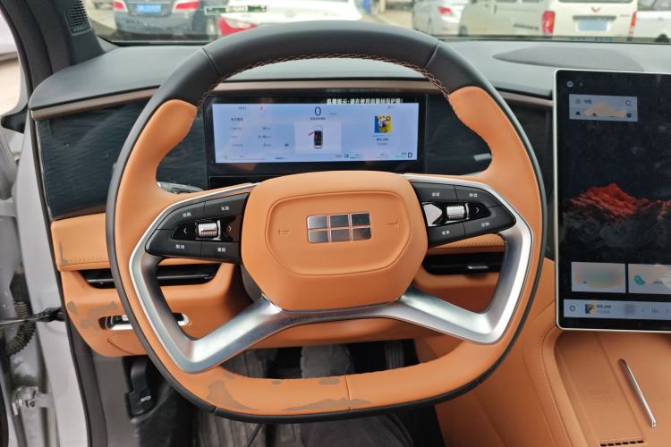 Used Geely Galaxy L7 2025 EM-i 115km Exploration+ Edition Steering Wheel