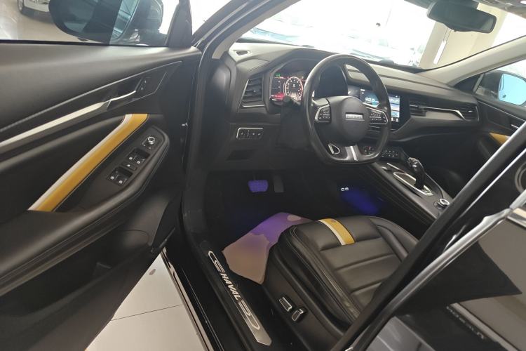 Used Haval F7x 2019 2.0T Two-Wheel Drive Intelligent Technology Edition
