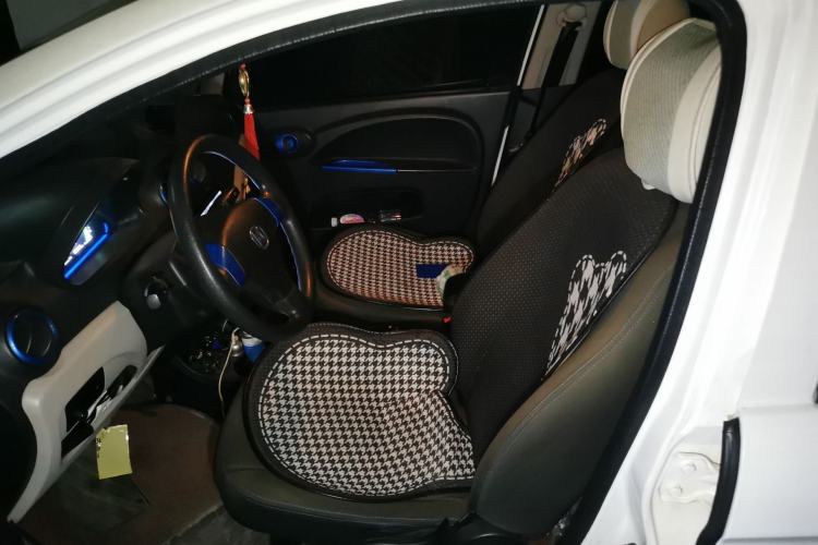 Used JMEV E200L 2016 E200 Standard Model