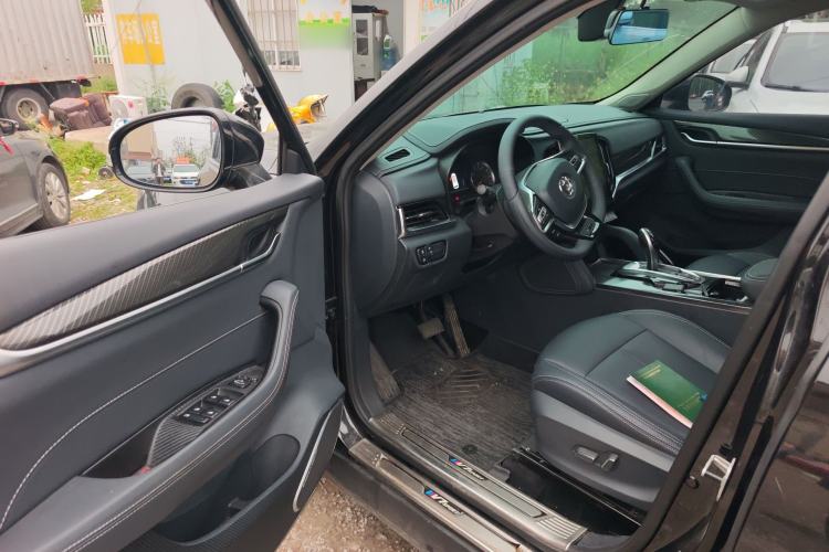 Used Brilliance V7 2018 280T DCT Luxury Model 5 Seats Driver Seat