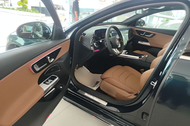 Used Mercedes-Benz E-Class 2025 E 260 L Sport Edition Driver Seat