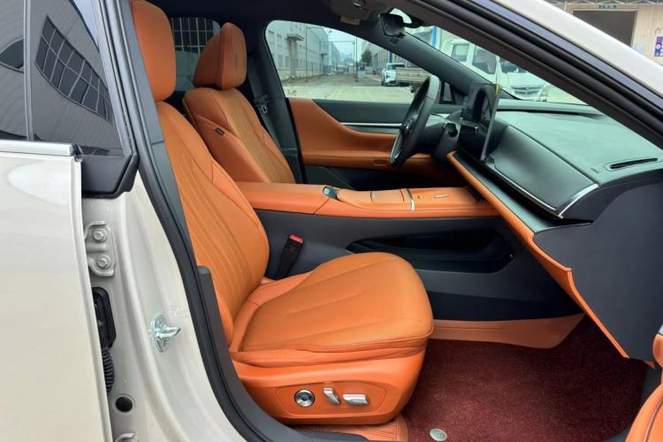 Used Buick L7 2025 Model Luxury Edition
