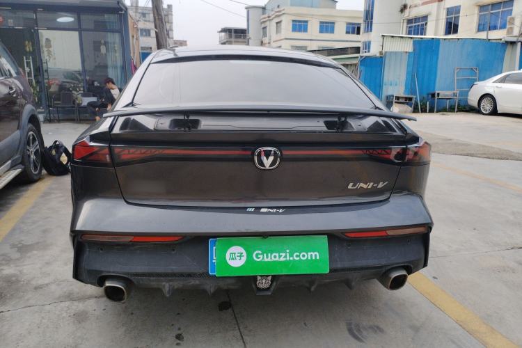 Used CHANGAN UNI-V 2022 1.5T Prestige Version Rear