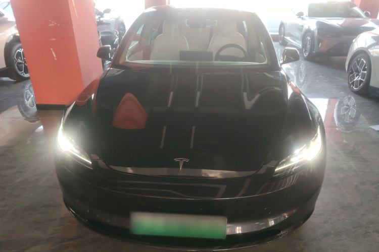Used Tesla Model 3 2023 Long-Range All-Wheel-Drive Version