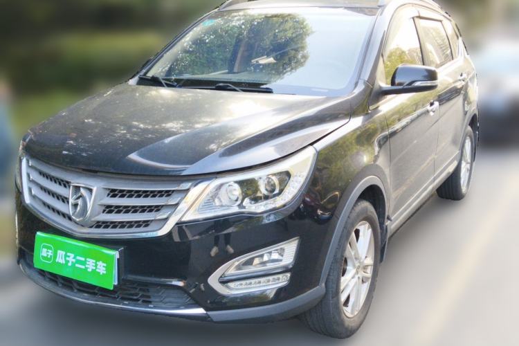 Used Baojun 560 2016 1.8L Manual Elite Edition