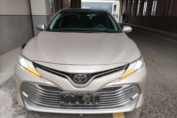 Used Toyota Camry 2019 2.5G Luxury Edition China VI Standard
