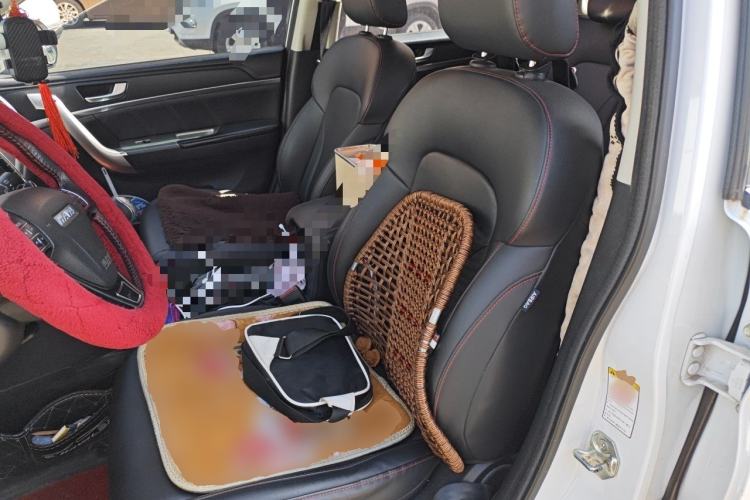 Used Haval M6 2019 1.5T Manual Two-Wheel Drive Elite Version China V Standard
