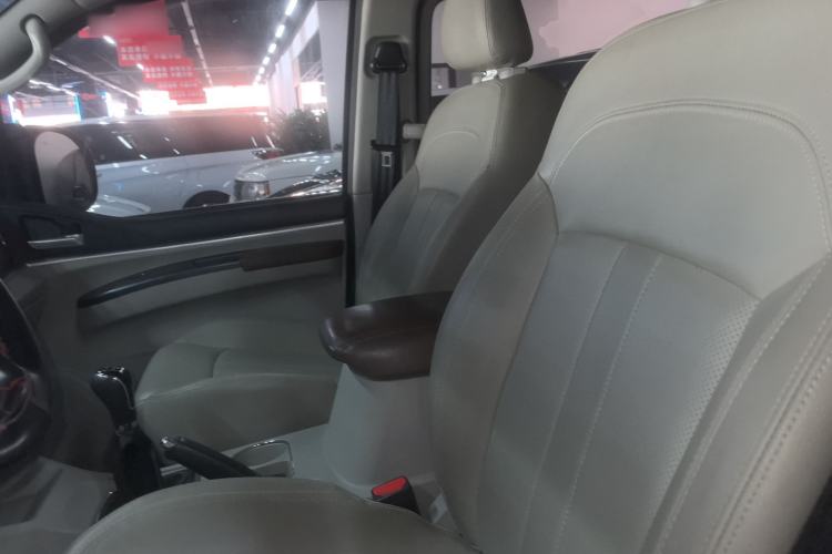 Used FORTHING Lingzhi 2020 M5L 1.6L Luxury 7-Seater