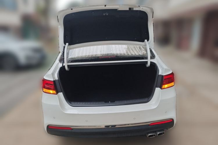 Used Kia K4 2015 1.8L Automatic DLX Special Trunk