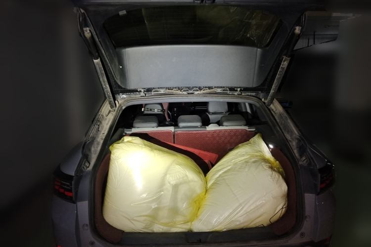 Used Volkswagen ID.4 CROZZ 2021 Long-Range PRO Two-Wheel Drive Version Trunk