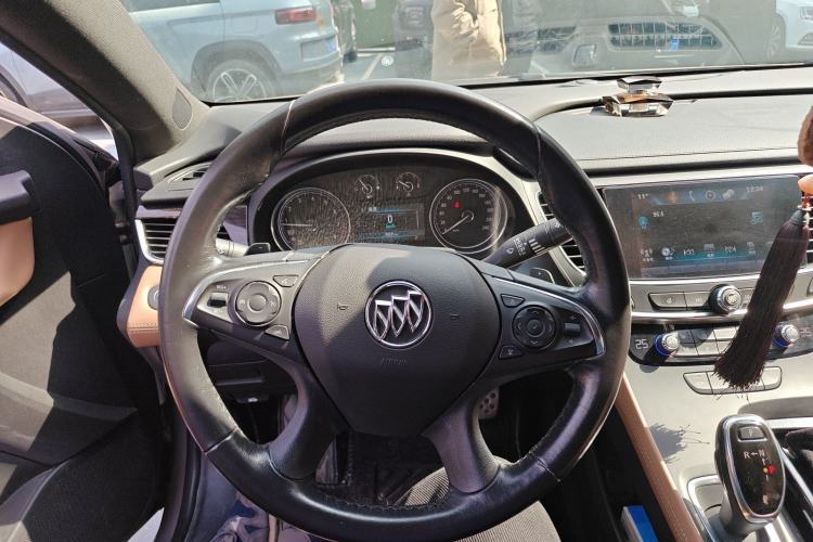 Used Buick LaCrosse 2016 20T Elite Edition Steering Wheel