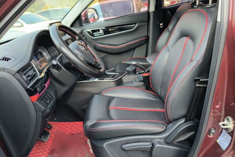 Used FORTHING Joyear X5 2017 Enjoy Series 1.6L CVT Luxury Model
