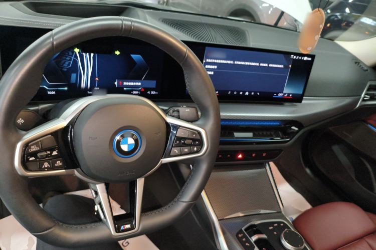 Used BMW i3 2025 eDrive 40 L Midnight Sports Package