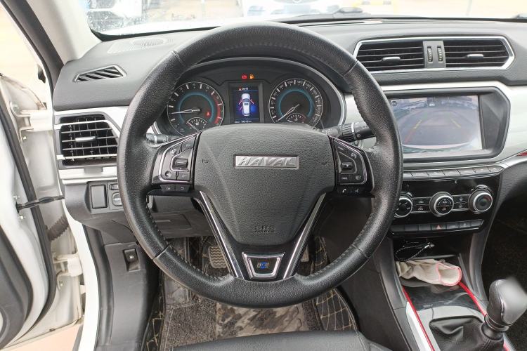 Used Haval H2 2017 Blue Label 1.5T Manual Two-Wheel Drive Luxury Model