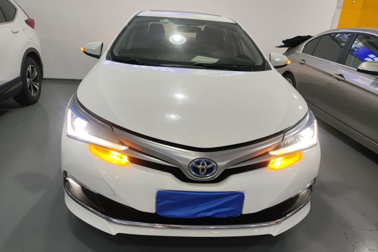 Used Toyota Corolla 2017 Revised Dual-Engine 1.8L E-CVT Elite Edition
