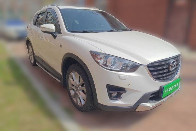 Used Mazda CX-5 2015 2.5L Automatic 4x4 Flagship Model Front Right 45 Deg