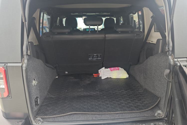 Used BAIC Off-Road BJ40 2023 2.0D Automatic Four-Wheel Drive Blade Hero Edition Adventurer Type
