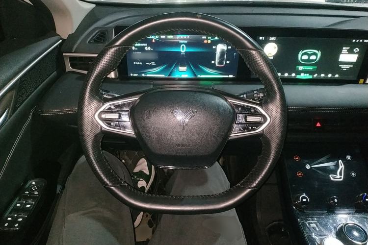 Used NETA U 2022 Zhi400 Pro Ternary Lithium
