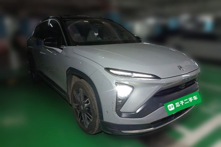 Used Nio ES6 2019 420 km Sport Version Front Right 45 Deg
