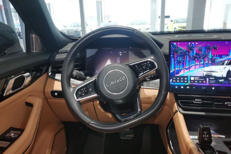 Used Lynk & Co 09 EM-P 2023 2.0TD EM-P Long-Range Version PM 7-Seater
