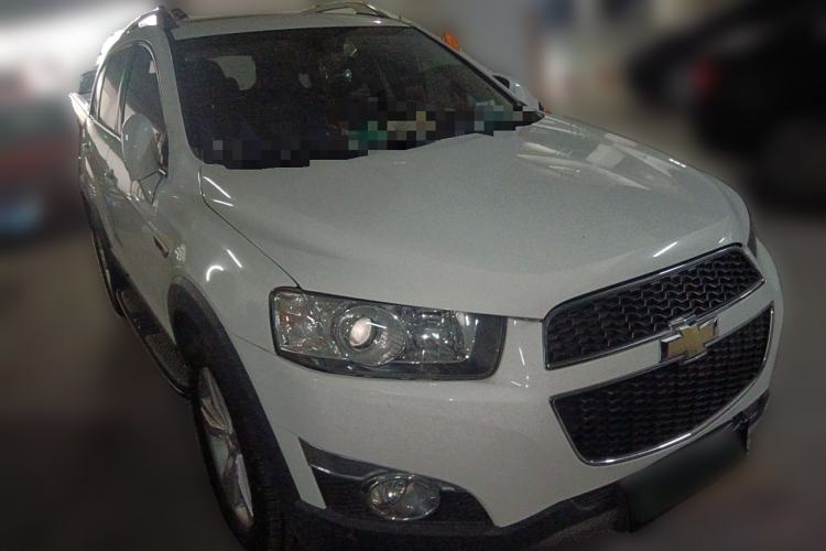 Used Chevrolet Captiva 2012 2.4L 4x4 Flagship Edition 7 Seats
