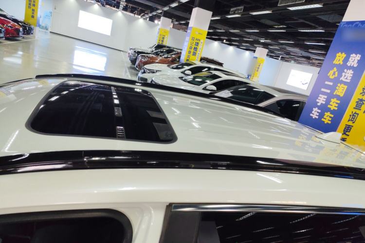 Used Toyota RAV4 2020 2.0L CVT Two-Wheel Drive Fashion Edition Roof