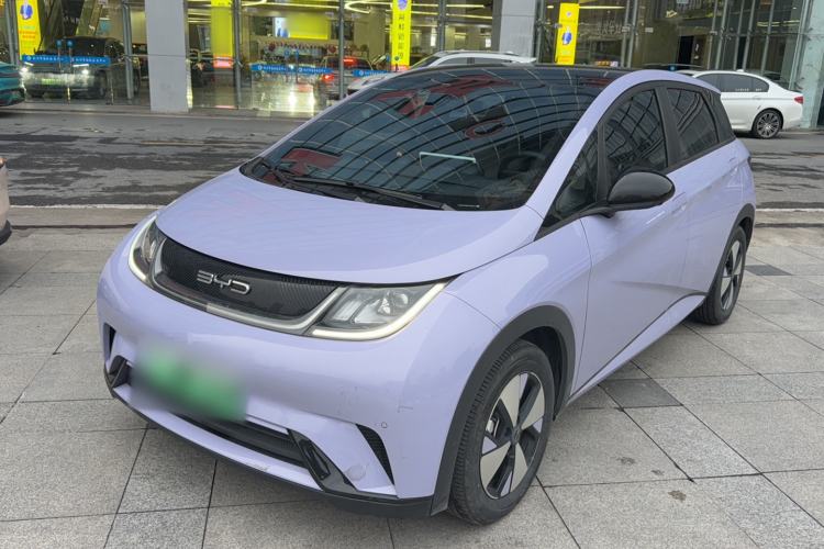 Used BYD Dolphin 2023 420 km Fashion Edition