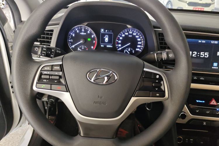 Used Hyundai Elantra (6th Generation / Lingdong) 2016 1.6L Automatic ZhiXuan – Elite Version