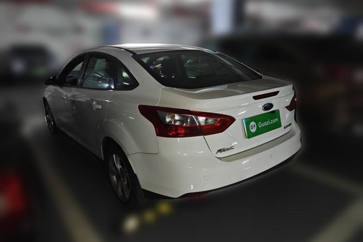 Used Ford Focus 2012 Sedan 1.6L Manual Fashion Edition

