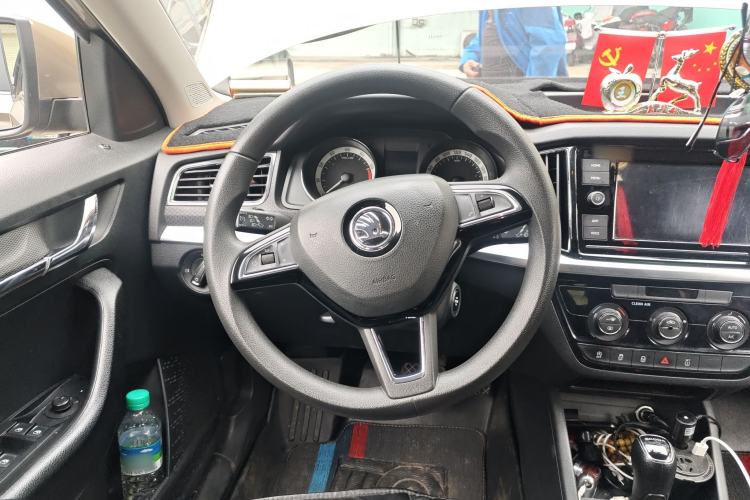 Used Skoda Kamiq 2018 1.5L Automatic Comfort Edition China VI Standard Steering Wheel