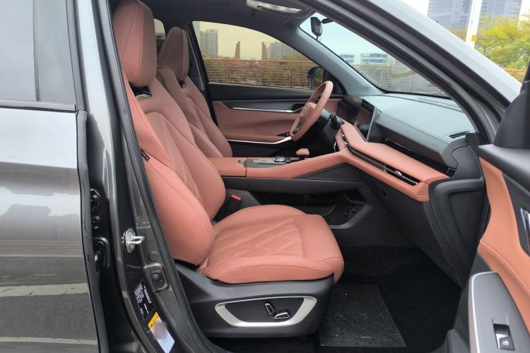 Used Changan CS75 PLUS 2023 3rd Generation 1.5T Automatic Prestige Model
