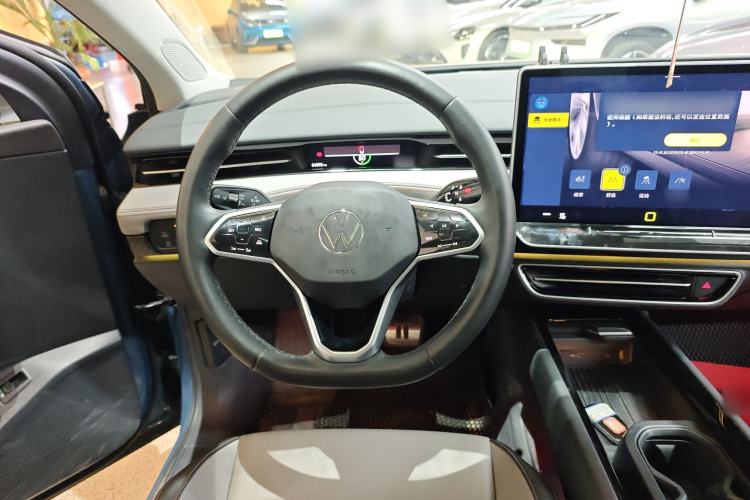 Used Volkswagen ID.7 VIZZION 2024 AIR model Steering Wheel