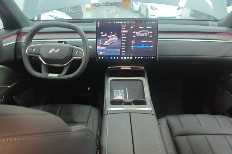 Used ONVO Luxeed L90 2025 Model—Max Six-Seater Version