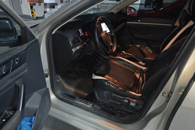 Used Volkswagen Lavida 2019 1.5L Automatic Fashion Edition China VI Driver Seat