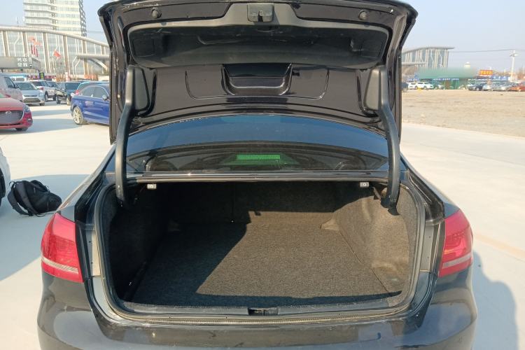 Used Volkswagen Passat 2015 1.8TSI DSG Prestige Edition
